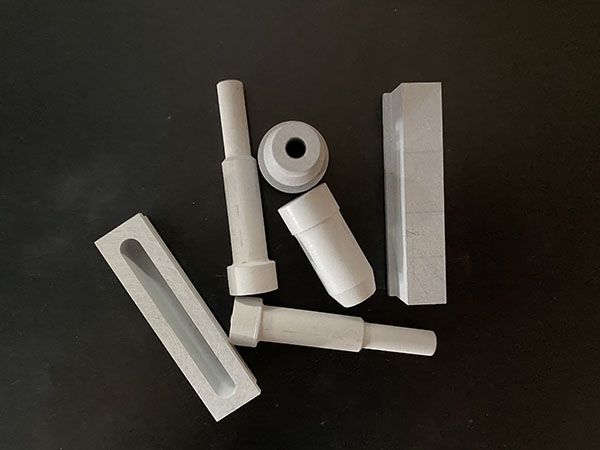 Composite boron nitride ceramics